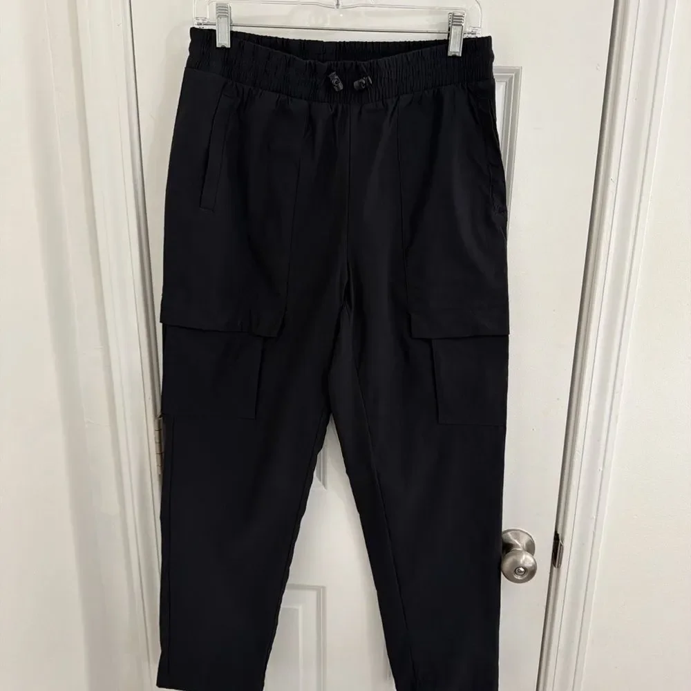Mondetta Men's Dark Cargo Pants Size Medium